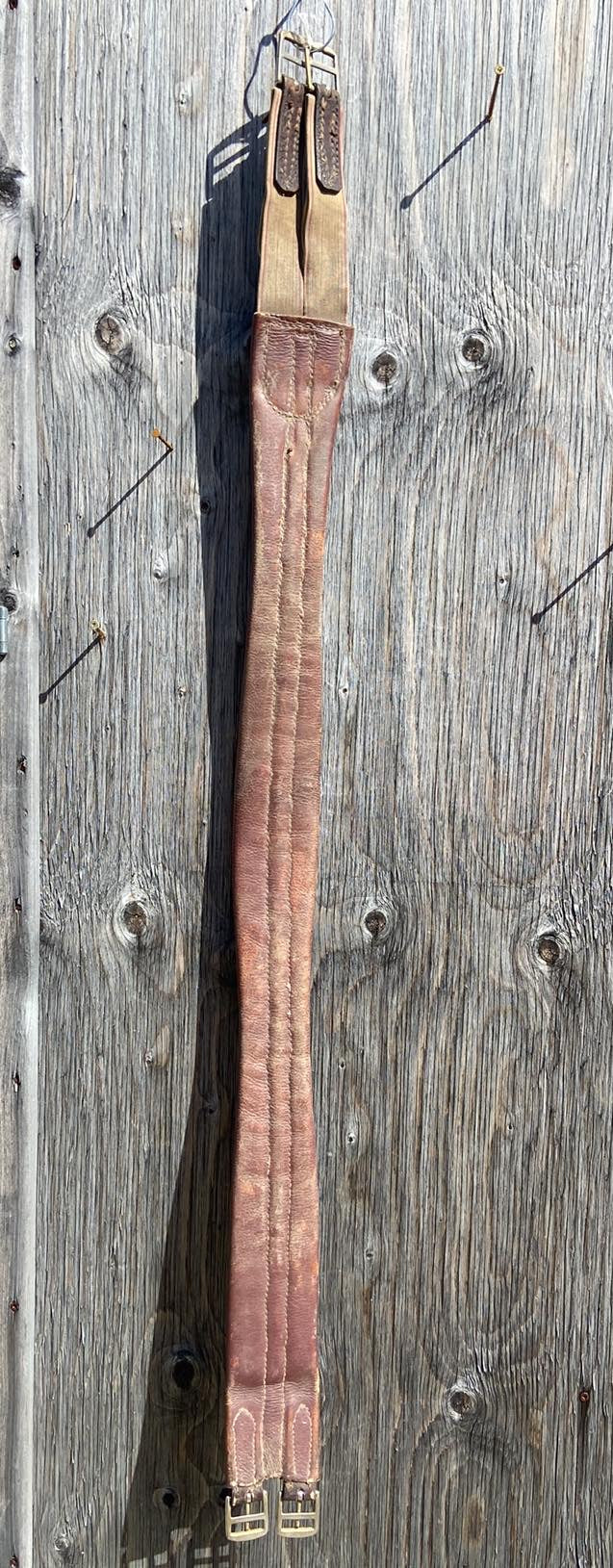 48” older leather girth