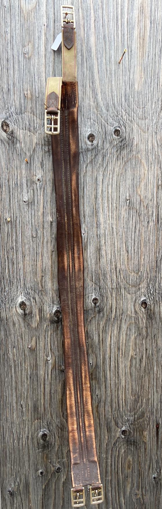 50” older style leather girth