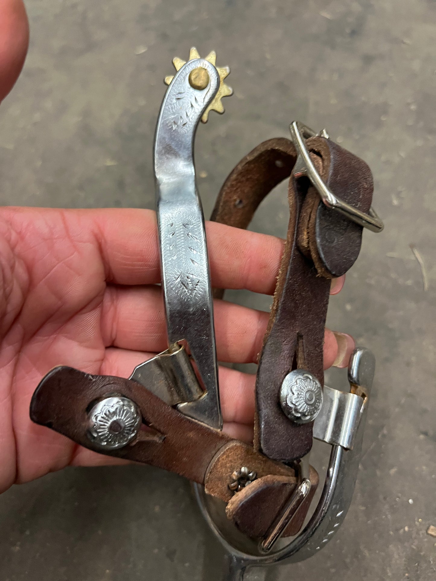 Small/ youth gently used spurs and straps