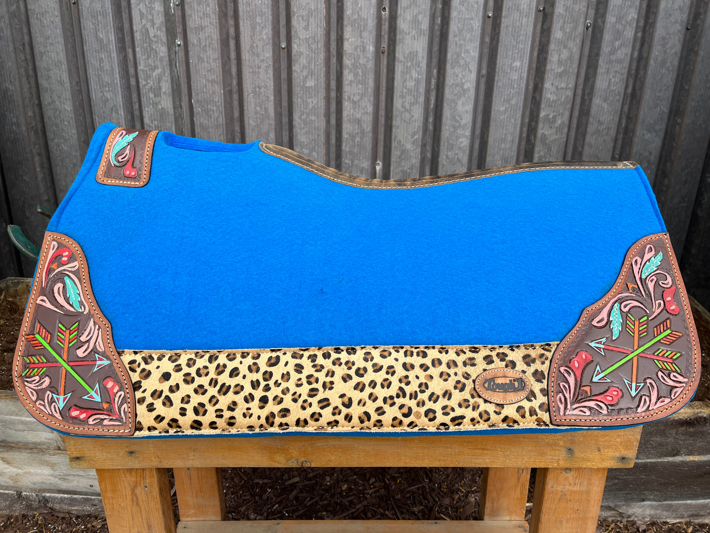 Cheetah arrow western felt pad