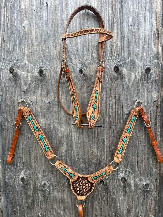 Teal arrow gladiator tack set