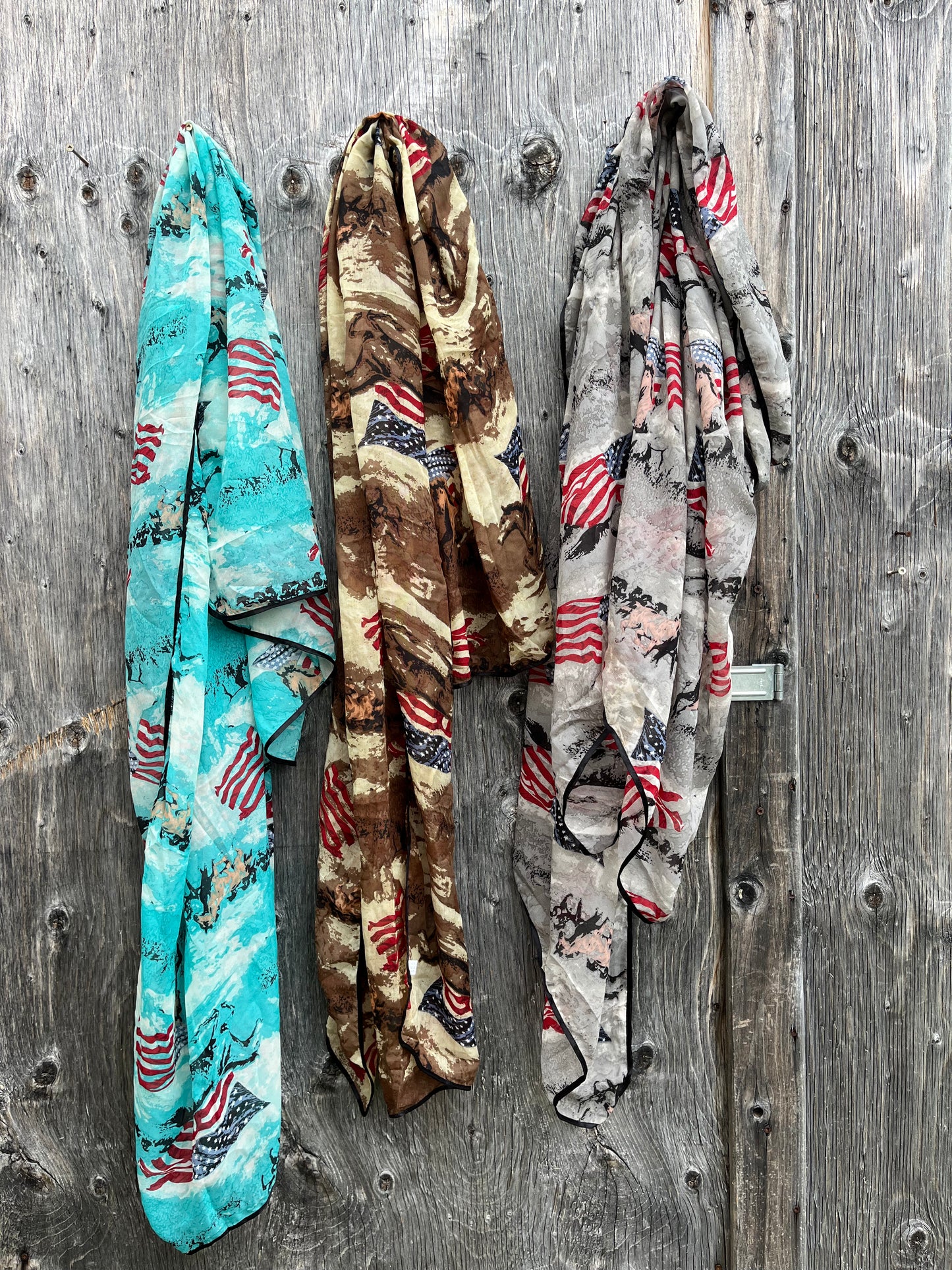 Lot of 4 horse & flag scarfs