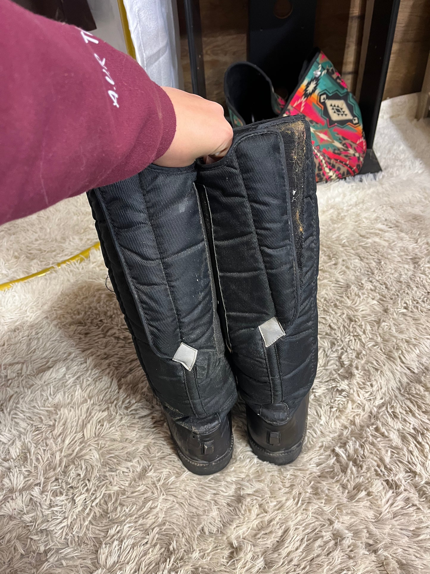 Mountain horse women’s size 9 winter riding boots