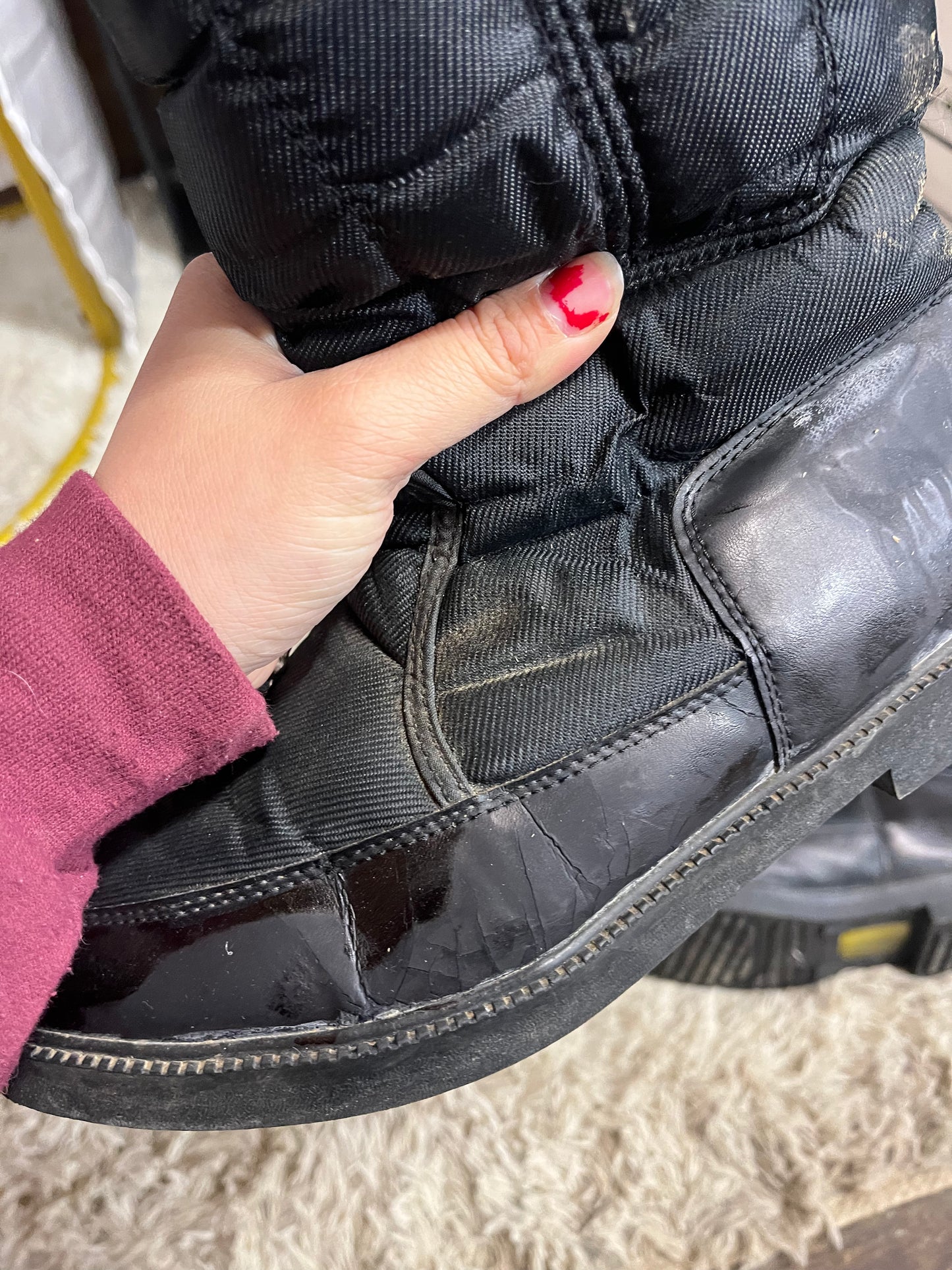 Mountain horse women’s size 9 winter riding boots