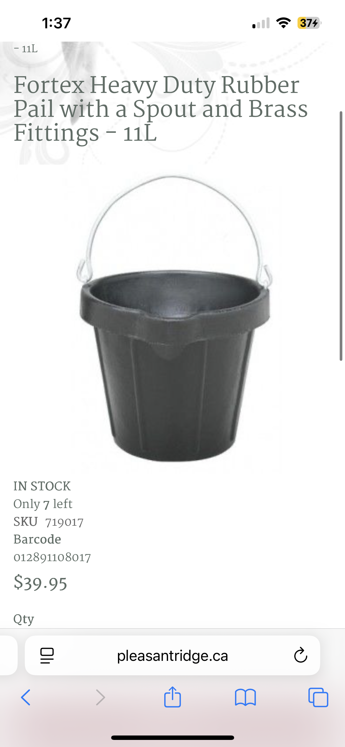 6 fortiflex rubber 12L feed pail w brass and lip. Retail 40-68 each note photos. Price is for all but you must pay full shipping if needed (message me)