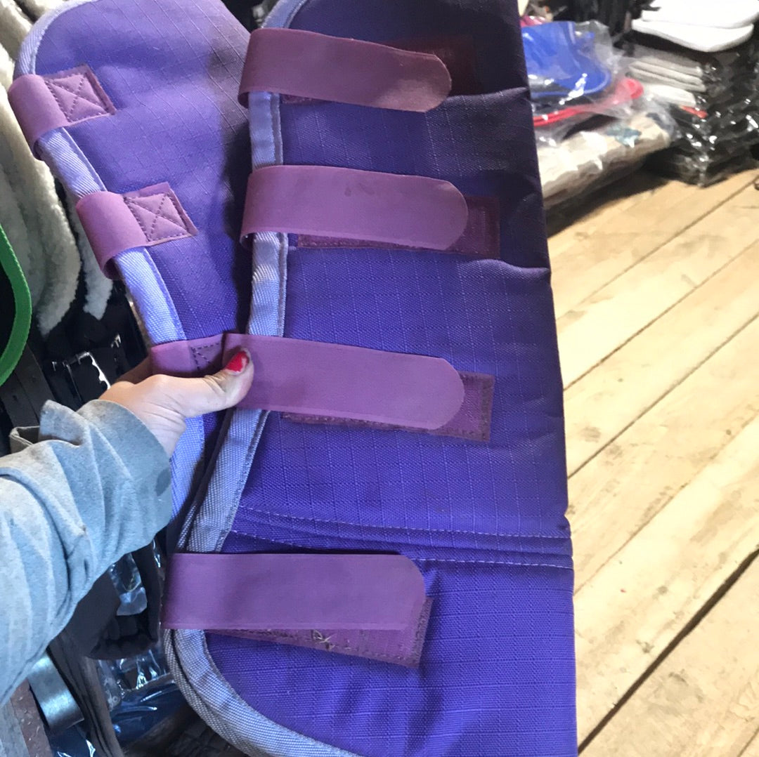 Full size shipping boots