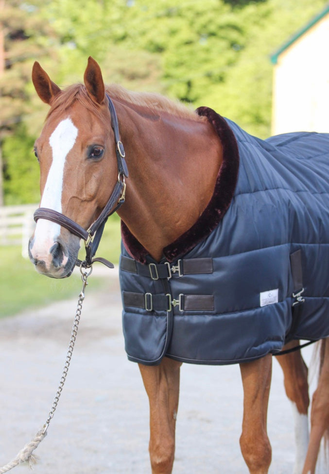 Kentucky Vogue 200 g Black stable rug