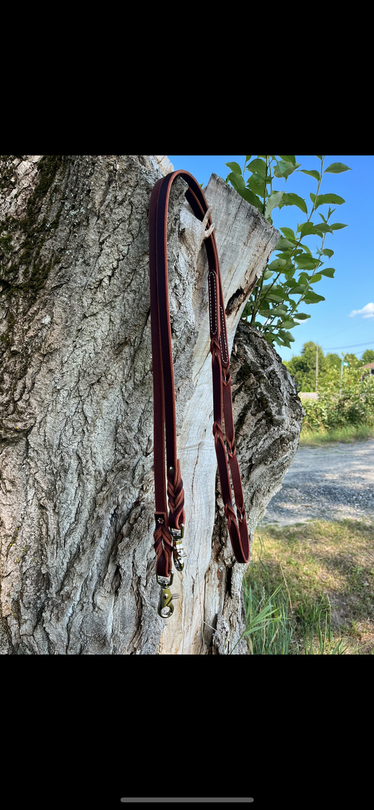 Twisted barrel reins with snaps 8’