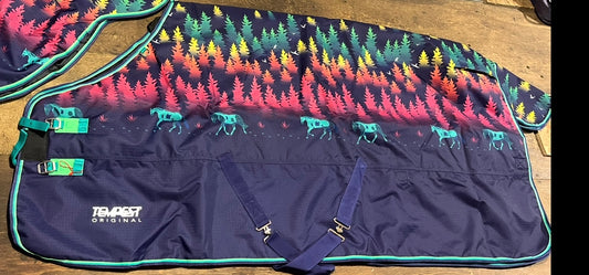 69” beautiful horse print 200g turnout no hood