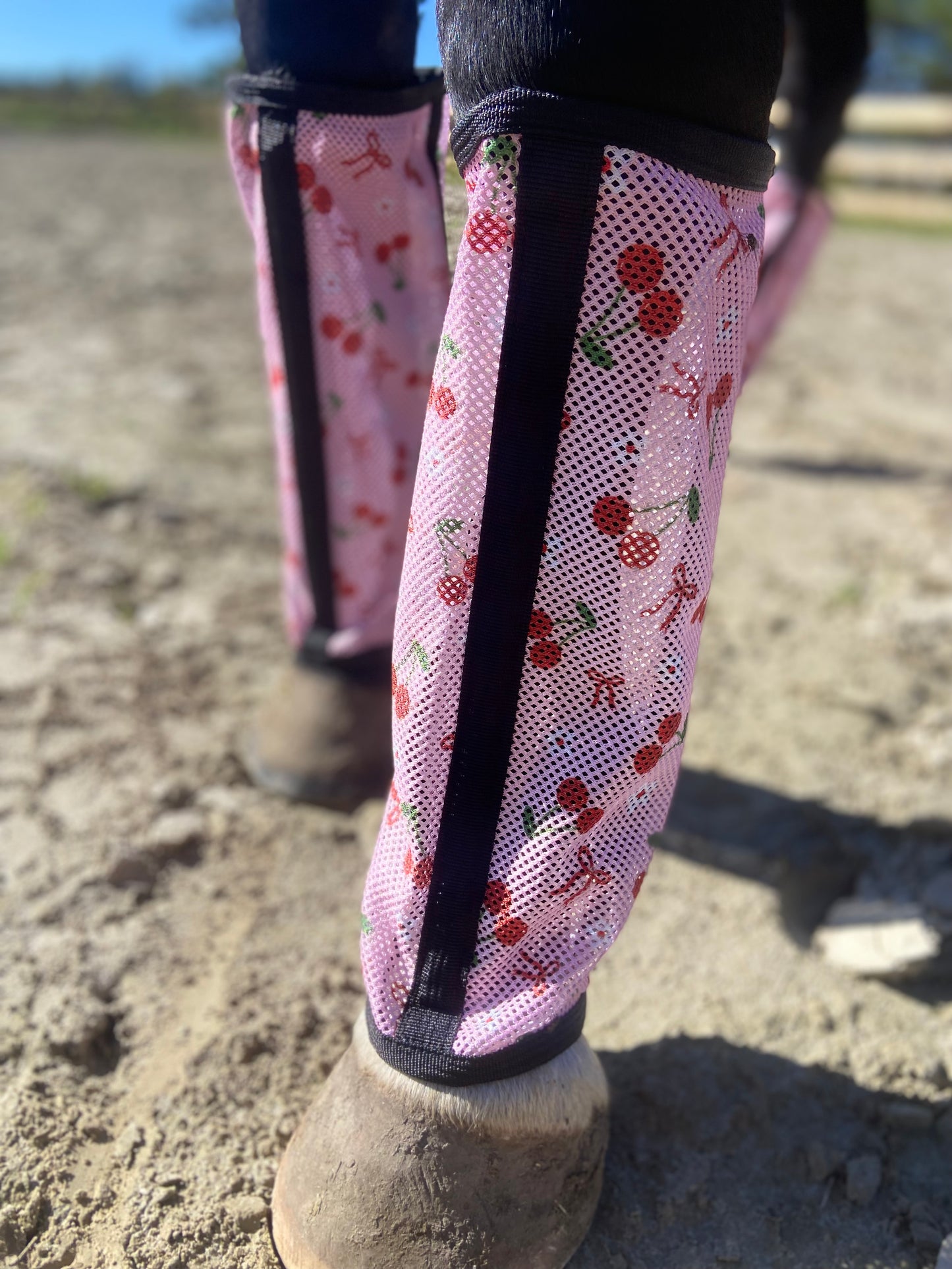 Cherry 🍒 fly boots set of 4 horse size