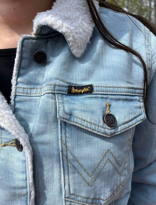 Women’s Wrangler Western Denim Sherpa Lined Jacket -Light XL