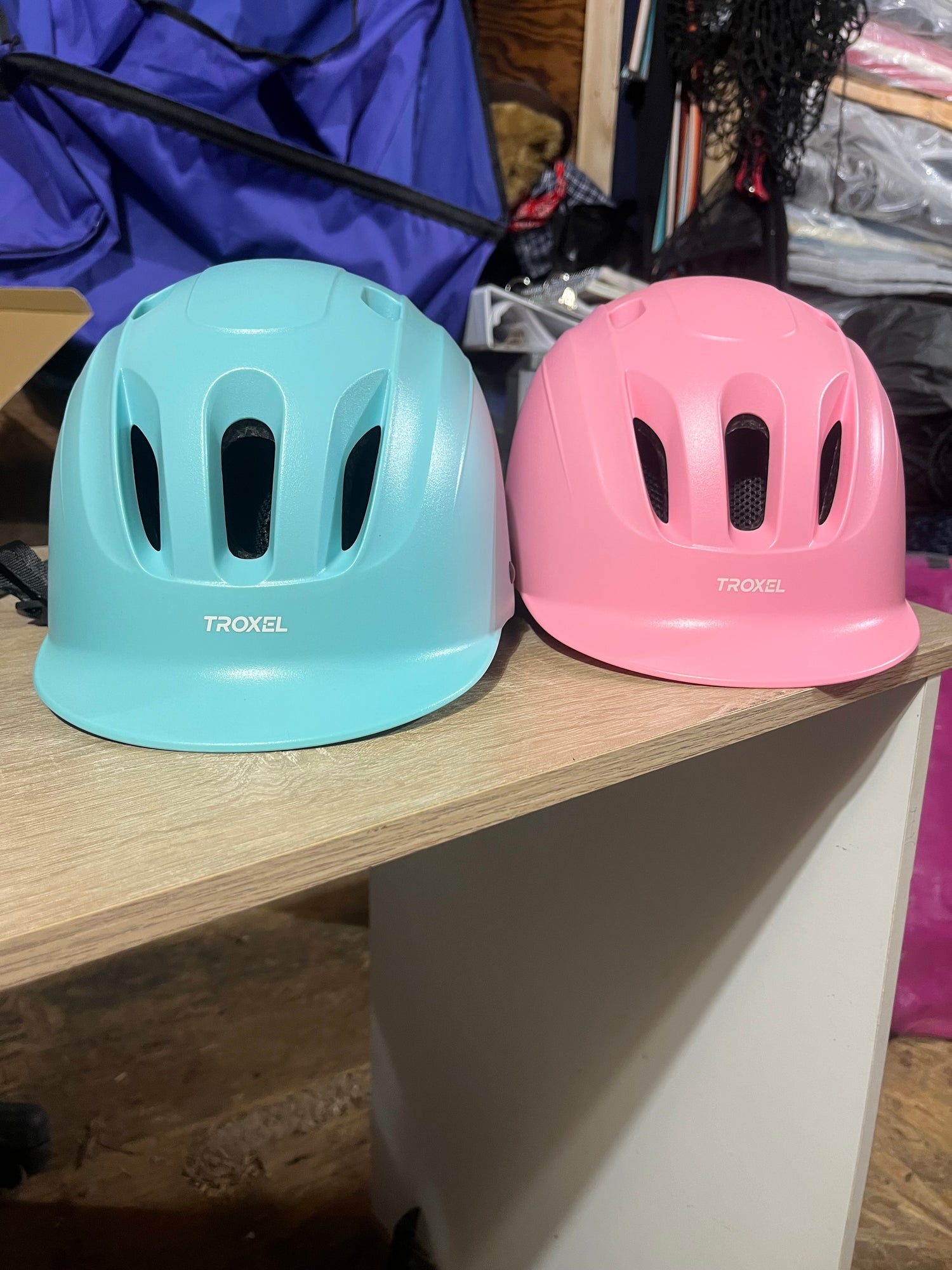 HELMETS & ACCESSORIES