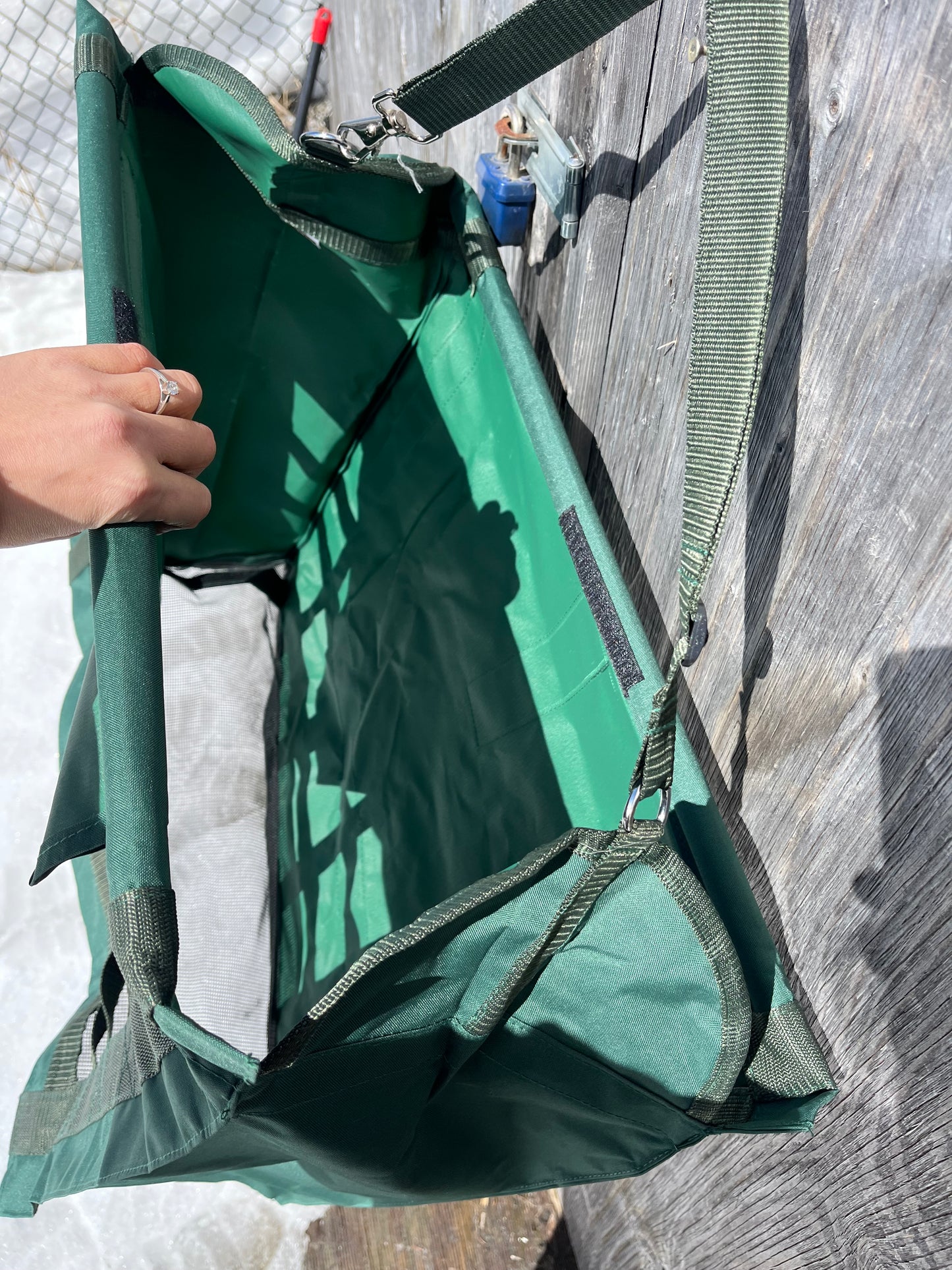 Top load hunter green slow feed hay bag