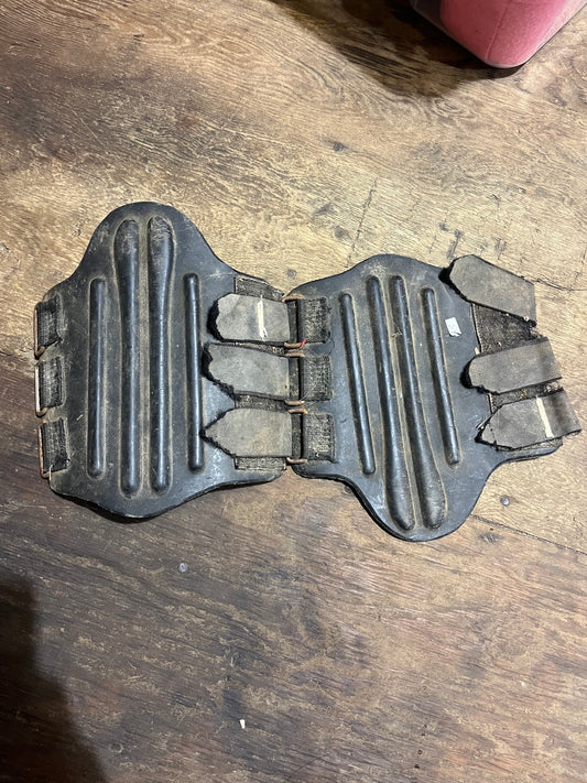 Splint boots