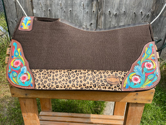 Klassy cowgirl cheetah barrel pad