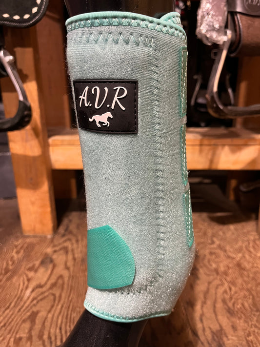 Mint 4 pack sport boots