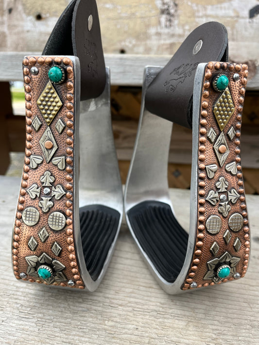 Copper engraved stirrups