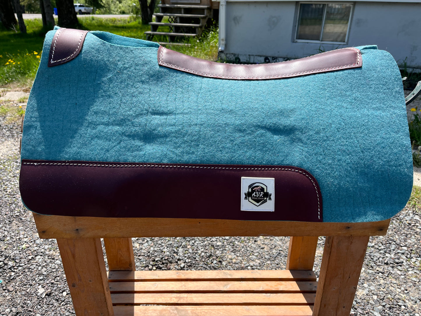 Dusty blue wool pad with wither relief and leg cut out