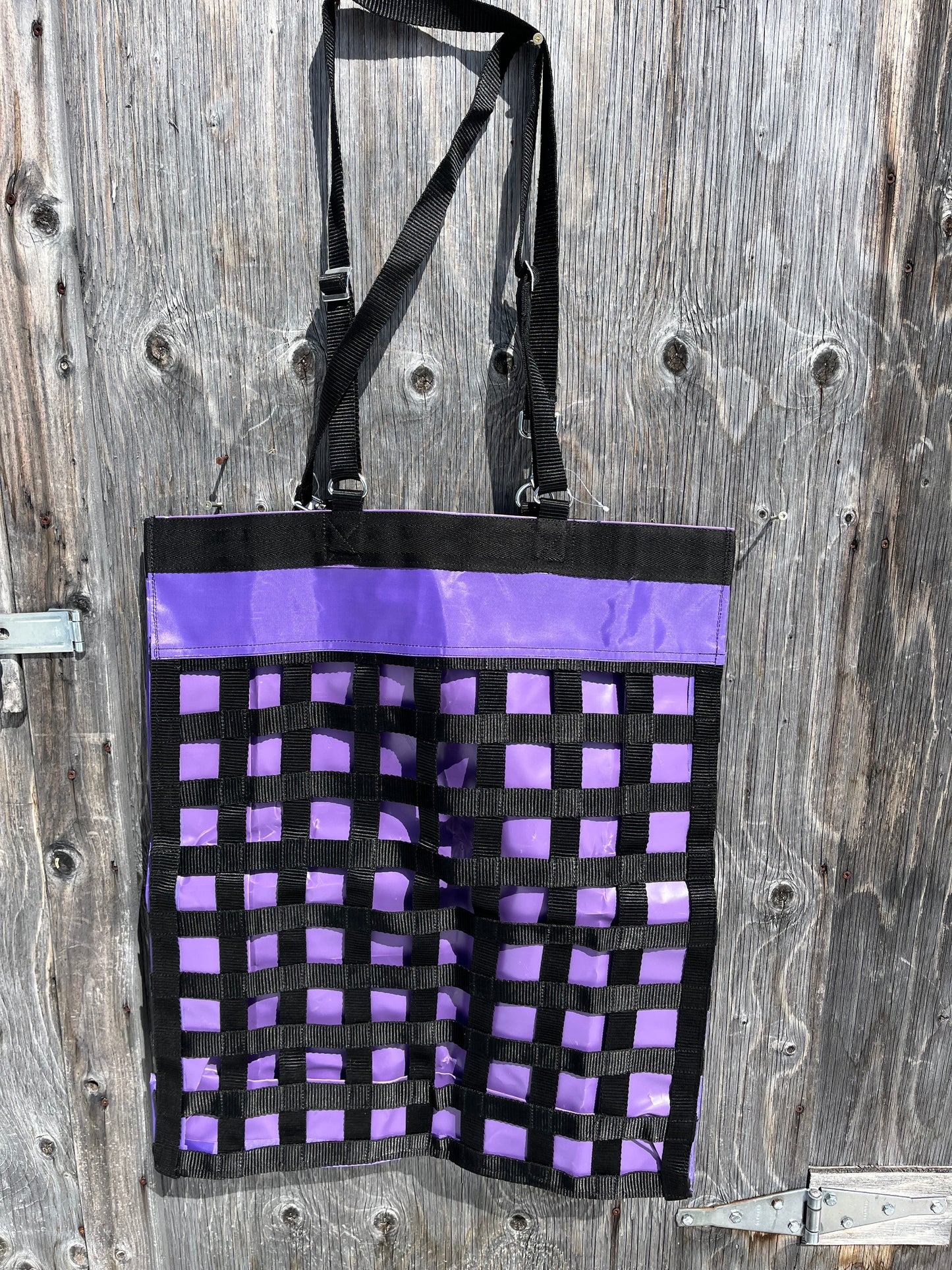 Top load slow feed hay bag