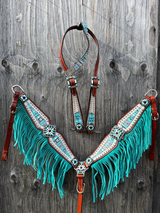 Arctic teal and white one ear tack set