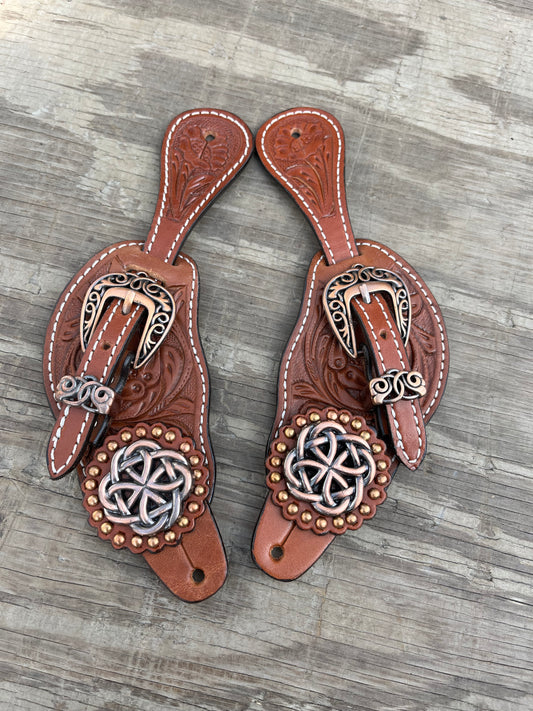 Knotted fancy spur straps