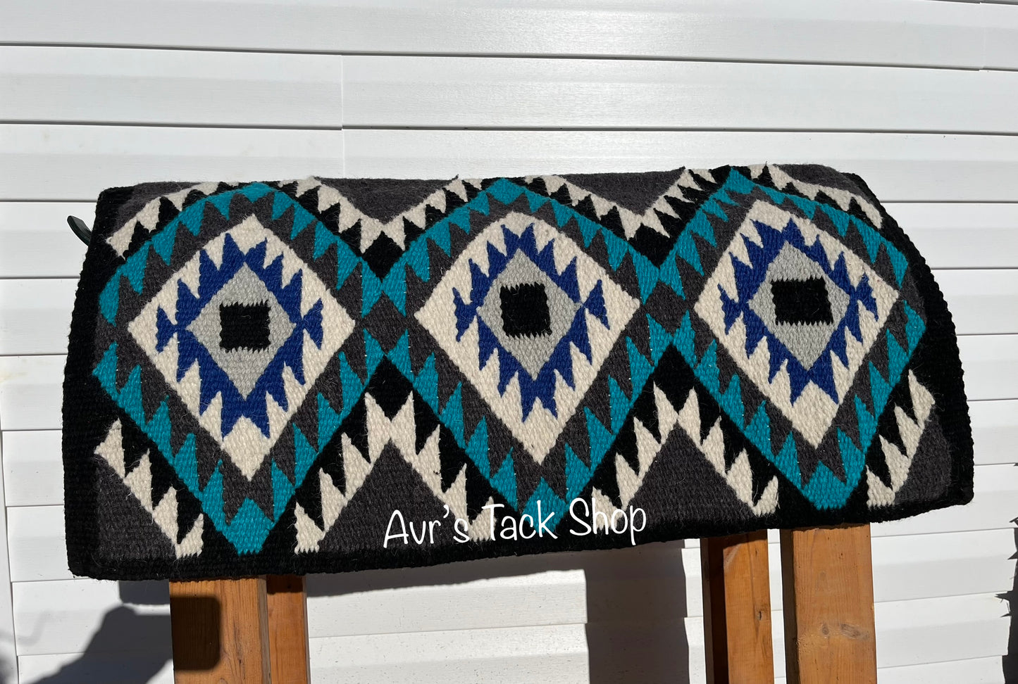 New Zealand wool western saddle blankets navajo design