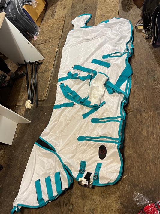 78” flysheet with neck and belly