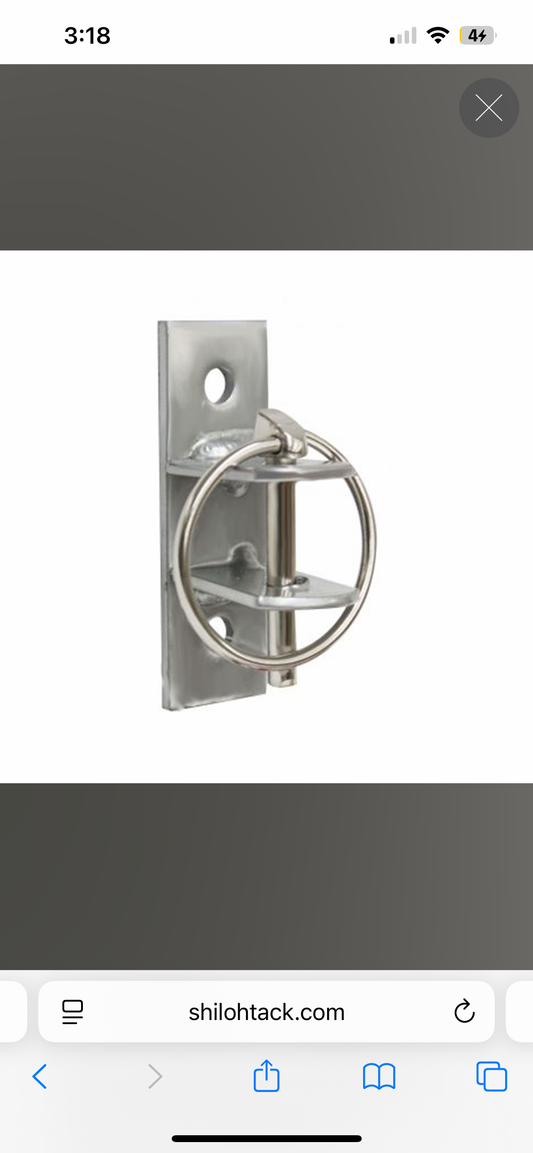 Locking pin bucket hooks