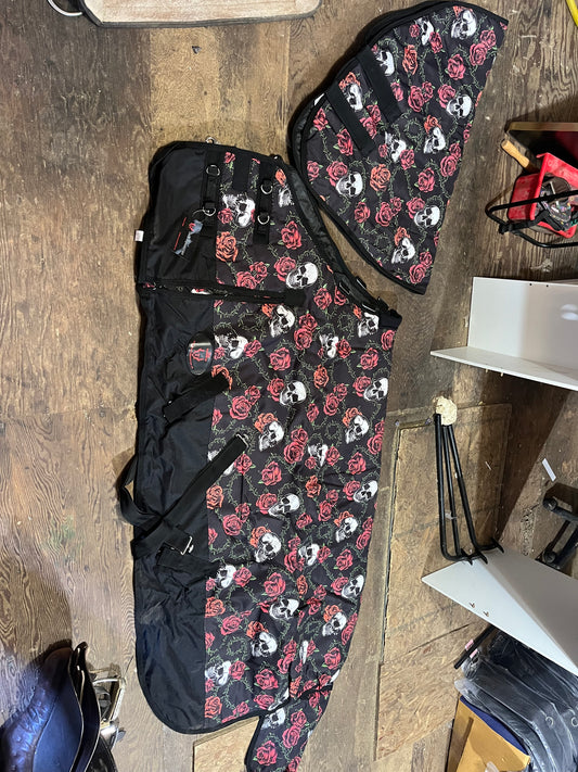 Skull Rose winter turnouts with removable hood while supplies last
