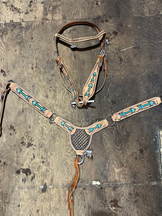 Teal arrow gladiator tack set