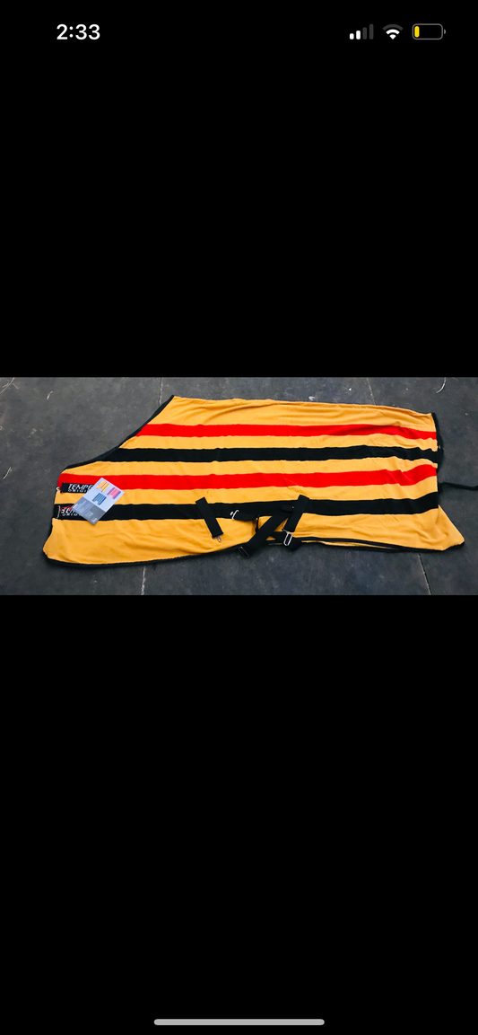 75” Newmarket fleece rug