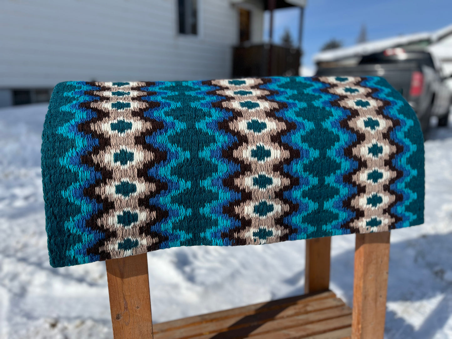36x34 show blanket