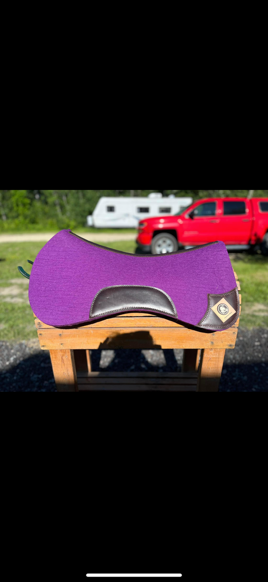 Purple wool close contact western pad