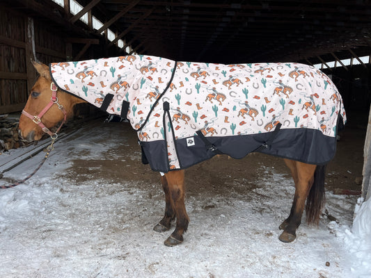 Cowboy print 100 gram turnouts with detachable hood