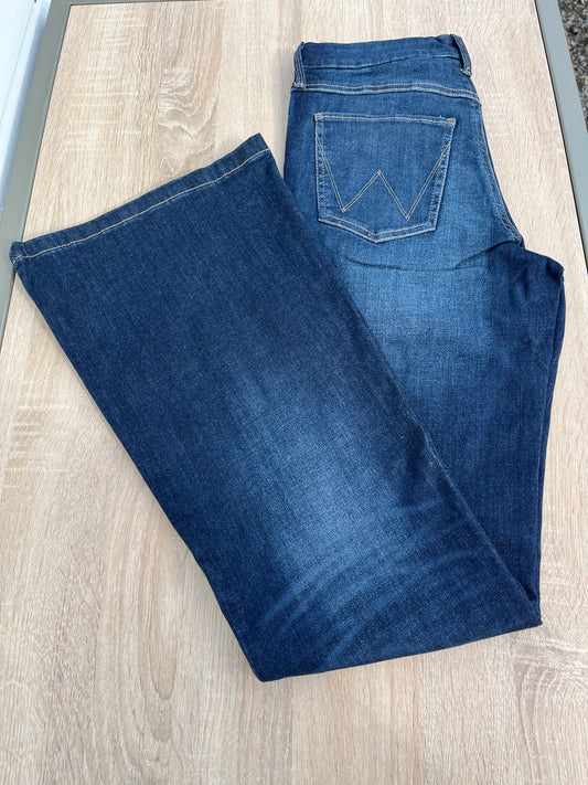 Wrangler Bespoke Madilyn flare Jean