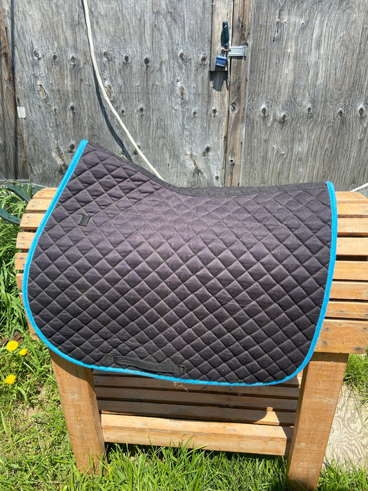 Black pad with blue trim