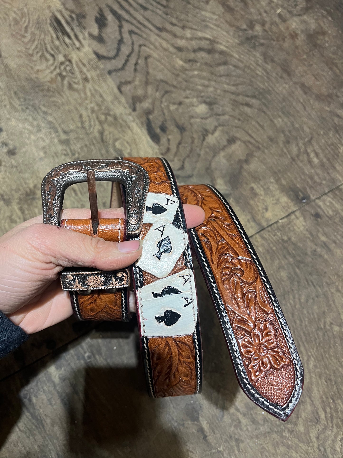 Aces tooled belt