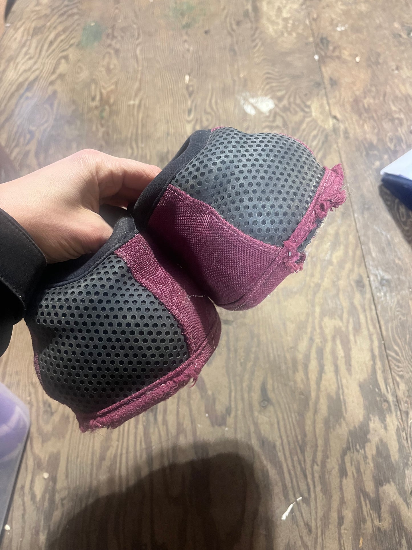 Burgundy large pro choice no turn bell boots with wear