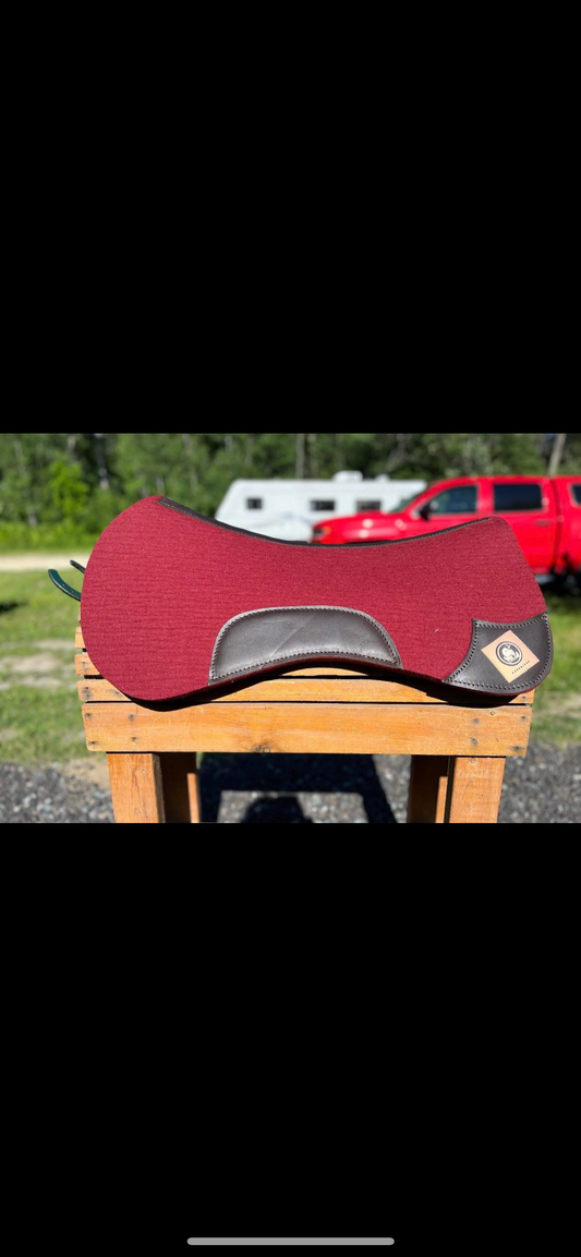 Burgundy wool pad 30x30