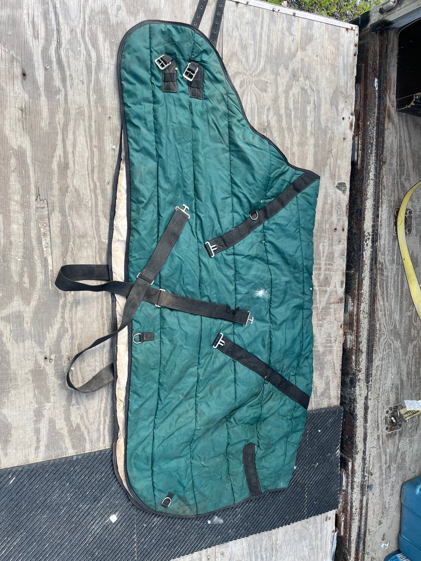 Measures 66” green winter stable