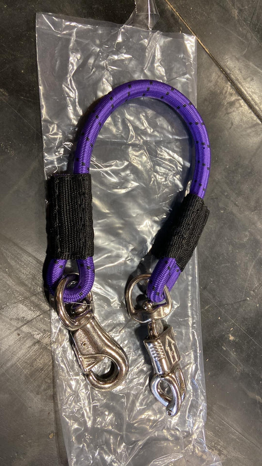 Bungee trailer ties with quick release snap