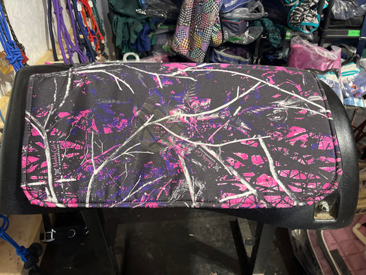 Pink camo pony pad 24”