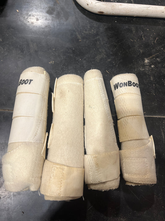 Large set of 4 sport boots
