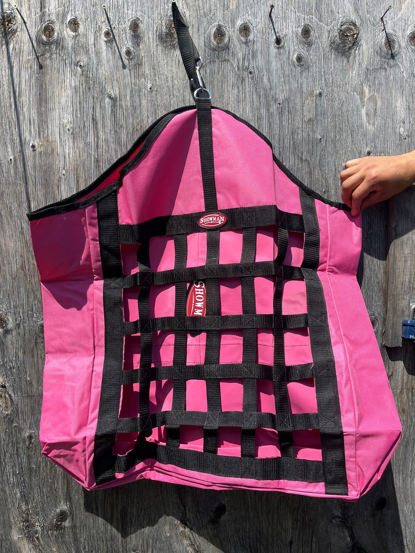 Slow feed netted hay bag