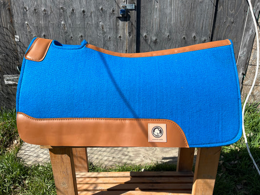 Blue western wool pad