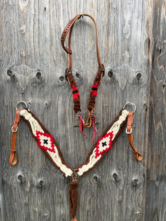 One ear red and white tack set