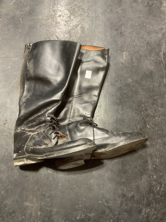 Size 9 men’s