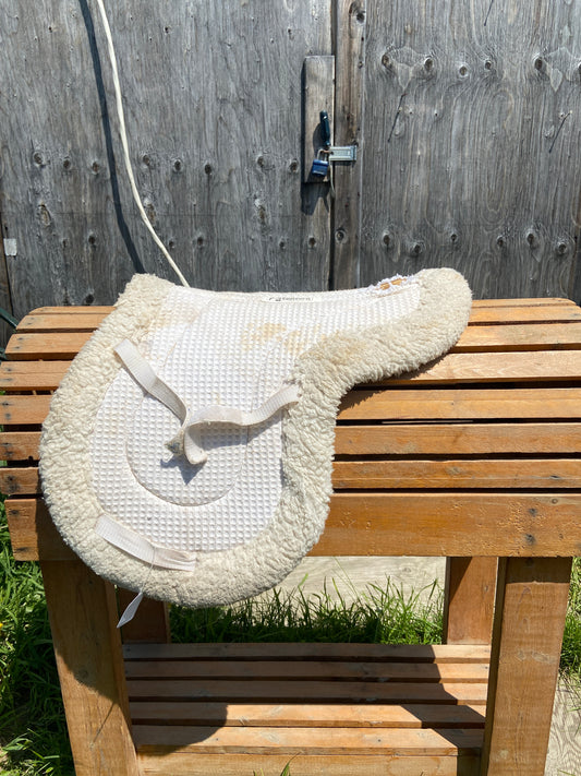 Small shaped pad