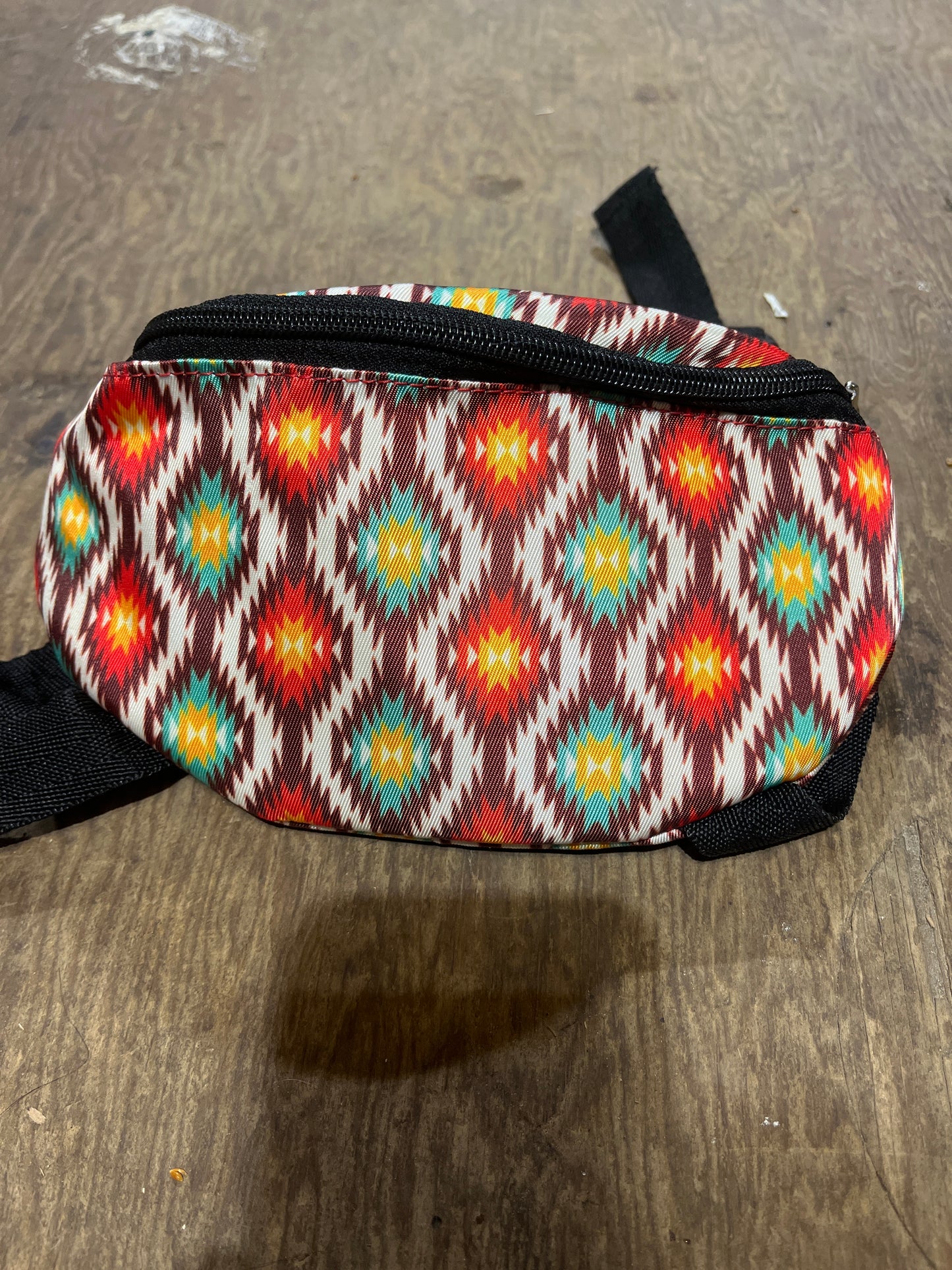 Red brown saddle sac