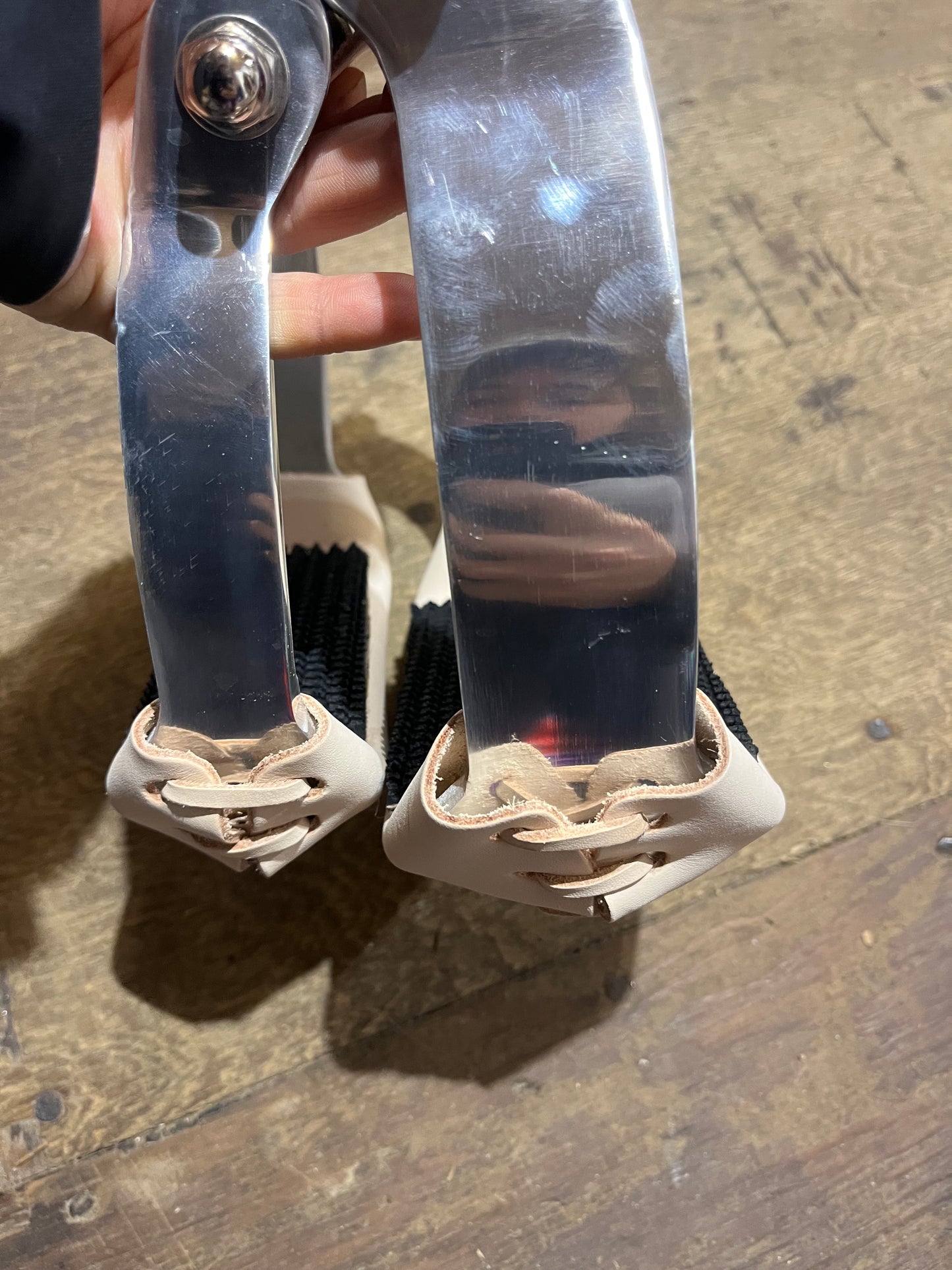 LARGE sure grip barrel stirrups. Photo 1 shows stirrups. Photo 2,3,4 shows sizing compared to regular stirrups